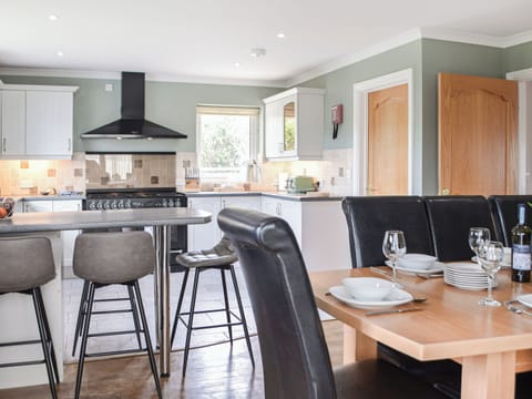 Kitchen/diner | Rhosyn Gwyn, Llechryd, near Cardigan