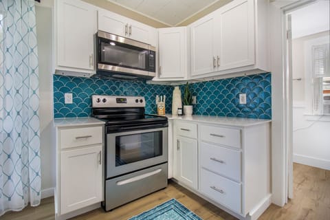 Whoop-Ti-Do cottage remodeled kitchen