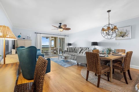 Pelican Watch Villa 1 bed/2 bath with ocean views!