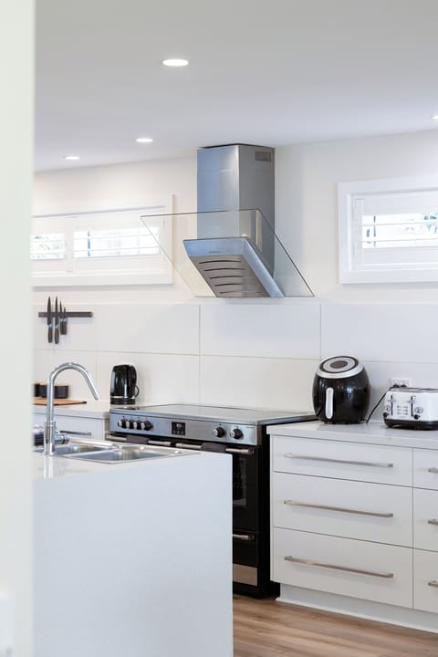 Super sized oven and multiple appliances