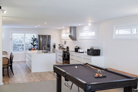 Kitchen/living area middle floor