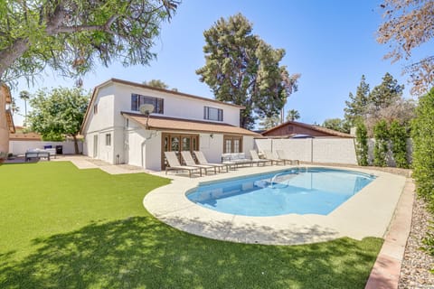 Tempe Vacation Rental | 4BR | 2.5BA | 2,700 Sq Ft | Step-Free Entry