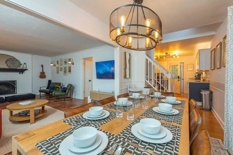 Dining room seating for 8