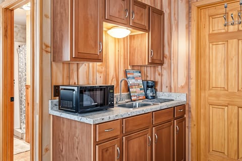 Indoors, Appliance, Microwave, Oven, Sink