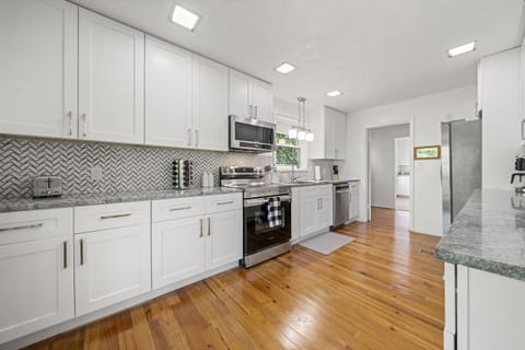 Cottage A- Fully equipped, modern kitchen to prepare nutritious meals.