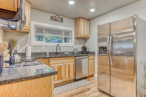 Plenty of room to prep and cook! Our kitchen boasts ample counter space for all your culinary needs.