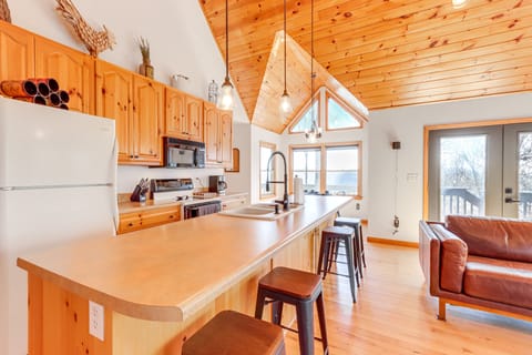 Kitchen | 2nd Floor | Drip Coffee Maker | Toaster