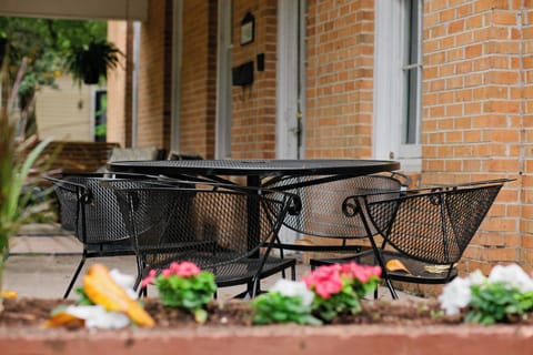 HUGE front porches are a MUST!