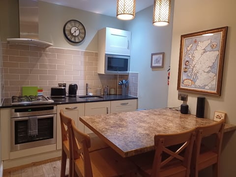 Murrayfield Kitchen refurnished