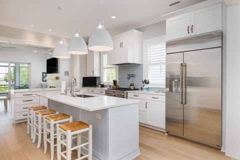 Airy Kitchen highlighting ample counter space, fully equipped kitchen
