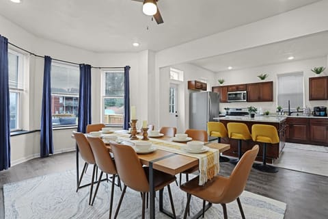 Bright and spacious, perfect for memorable meals and laughter with friends!