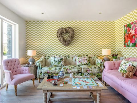 Living room | The Swan Hotel (Newby Bridge Ltd)- The Mallard - The Swan Hotel (Newby Bridge Ltd), Newby Bridge, near Lowick