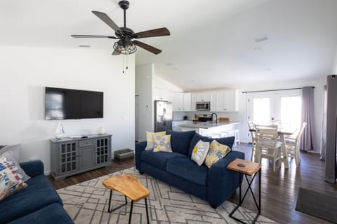 Open concept so no one gets left out