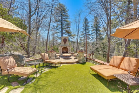Lake Arrowhead Vacation Rental | 4BR | 2.5BA | 2,850 Sq Ft | Small Step to Enter