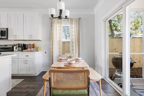 Breakfast Nook