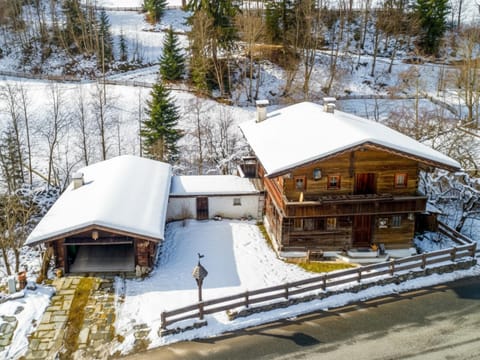 Holiday Home Exterior [winter]