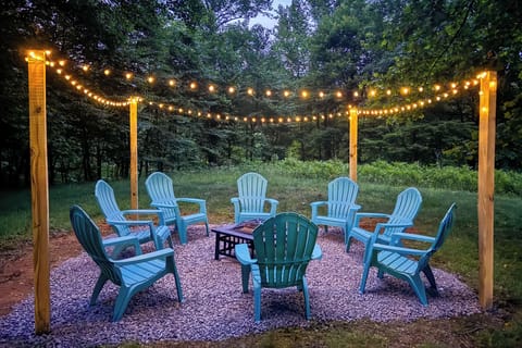 Roseland Vacation Rental | 3BR | 2BA | Step-Free Entry via Ramp | 1,000 Sq Ft