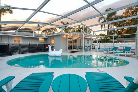 Welcome to Royal Palms Oasis! Featuring a Heated Pool