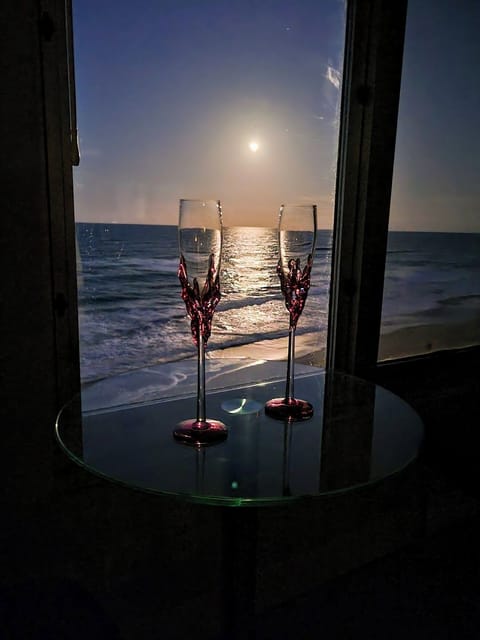 TOASTING TO THE MOON FROM YOUR "TABLE FOR 2"
