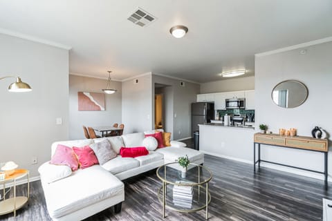 2048x1365 2436 Raywood View apt 223 Colorado Springs CO 80920 USA MonApr2220241713775847461