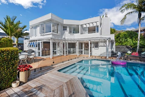 Exterior view - Pool area