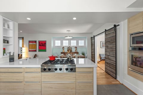 Chef’s view connects the kitchen to the dining space.