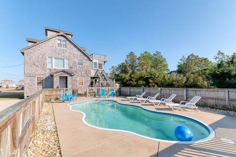 Private Pool
