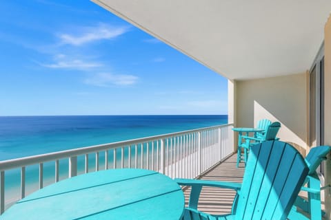 Majestic Beach Resort 2-1704