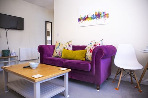Living Room / Lounge