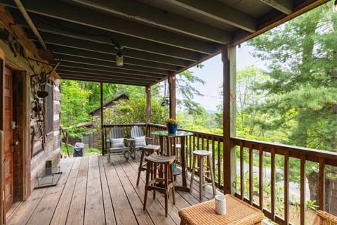 Have a seat and enjoy the mountain view from the balcony!