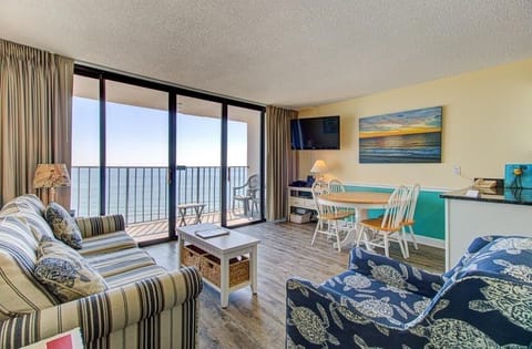 Atlantic Towers 1003-large-001-033-Main Living Area-1500x986-72dpi