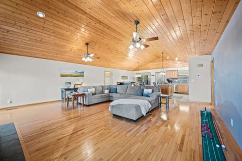 Space for the whole crew to connect, relax, and enjoy time together.