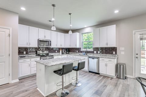 Kitchen | 1st Floor | Drip Coffee Maker | Dishwasher | Cooking Basics