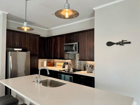 Fully equipped kitchen with all the utensils you could need during your stay