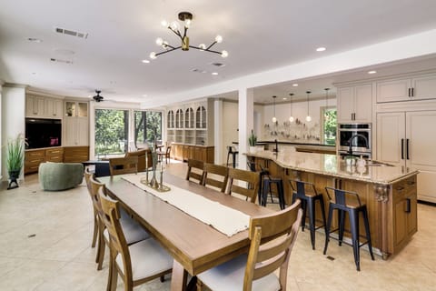 Dining Area | Kitchen | Cooking Basics | 1st Floor