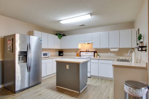 Kitchen | Dishwasher | Toaster