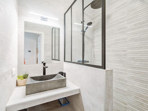 Furniture, Table, Property, Plant, Window, Building, Interior Design, Wood, Chair, Architecture