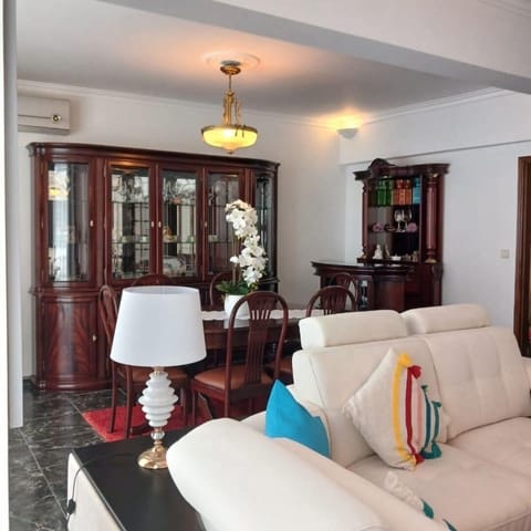 Living room/dining room.