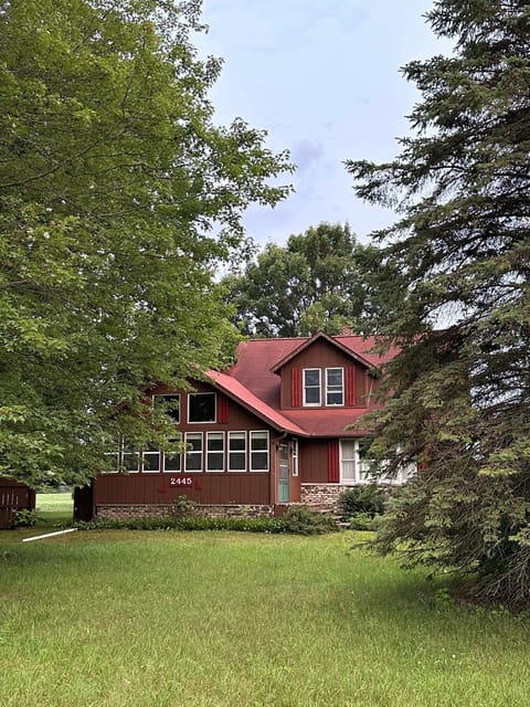 Front of house facing the road