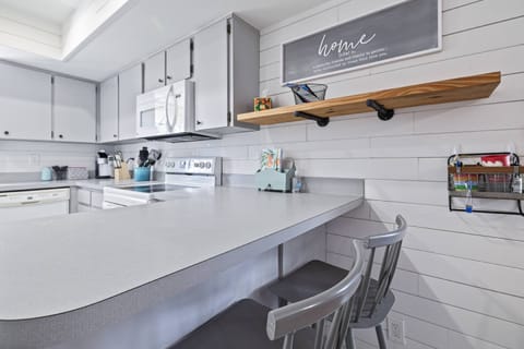 updated spacious kitchen