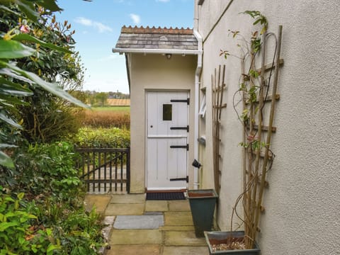 Outdoor area | Lower Axford Cottage, Callington