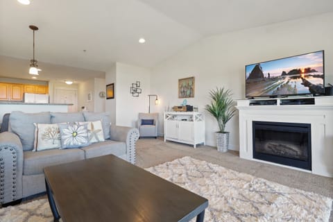 934 Vacation by the Sea