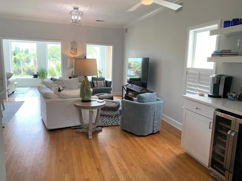 Living Room/Beverage Center