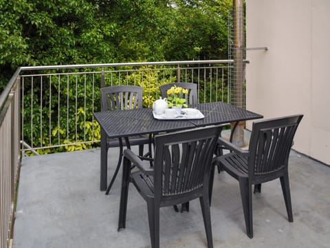 Terrace | Lily Pad 4 - Lily Pad Cottages, Nassington, near Stamford