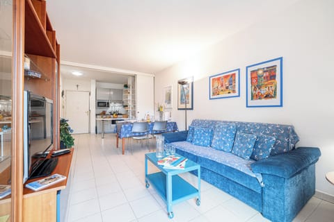 Living and dining room