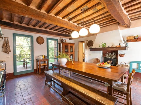 Wood, Wood Stain, Plank, Hardwood, Lumber, Gas, Shelving, Plywood, Natural Material