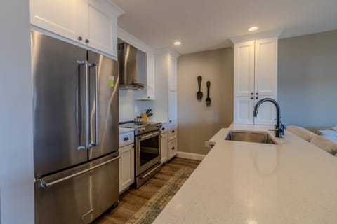 PhotoApr062024,112754PM