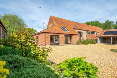 Mill Hill, Tittleshall Barns: The beautifully restored barns with plenty of parking