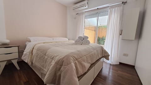 Bed,Bedroom