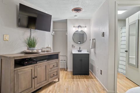 692036ba-86ea-4598-8f5d-9ff2208f2a0a